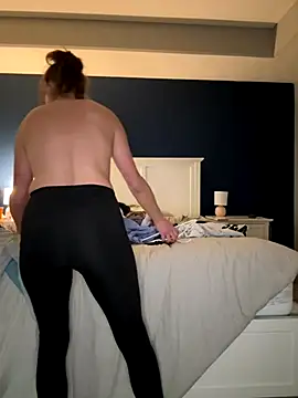 NaughtNat online show from November 3, 10:19 am