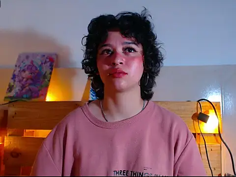 Bitsy Messy online show from January 8, 3:32 am