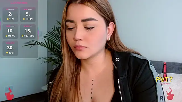 Lucia star   online show from October 13, 4:42 pm