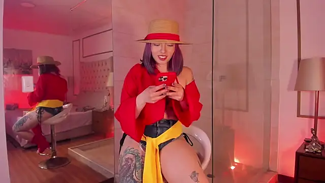 GigiVolkova online show from November 1, 6:17 am