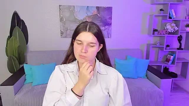 BonneyLove online show from September 11, 5:57 pm