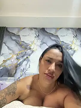 KatalinnaBrown online show from June 13, 11:51 am