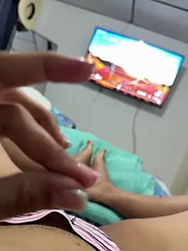 ANYLU19 online show from August 2, 4:48 am