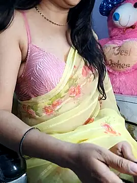 santurmom online show from December 4, 6:30 pm