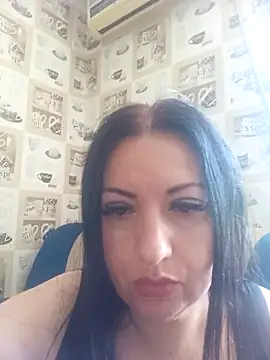 Veronica-Celie online show from May 4, 9:46 am