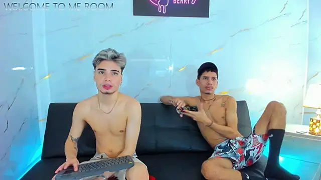 little alex01 online show from February 22, 2:51 pm