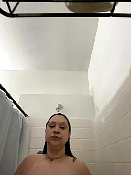 AlyssiaAmoreXO online show from December 1, 1:14 pm