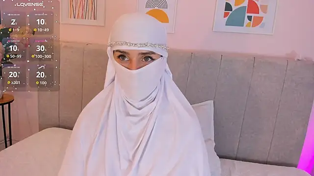 rawiya online show from December 15, 12:32 pm