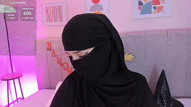 rawiya online show from October 31, 12:42 pm