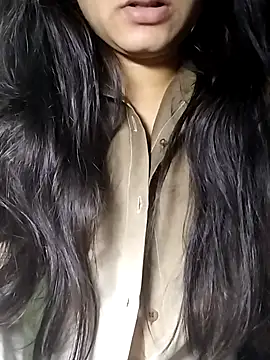 Hynahhh4u online show from February 6, 12:58 am