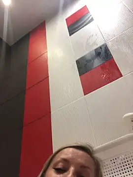 Diamond Bunny  online show from September 19, 3:22 pm