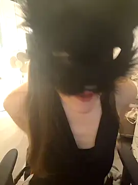 SexyLayla1 online show from February 10, 7:00 am