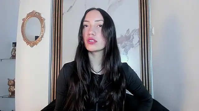 Scarlett  Fox   online show from September 15, 11:07 am