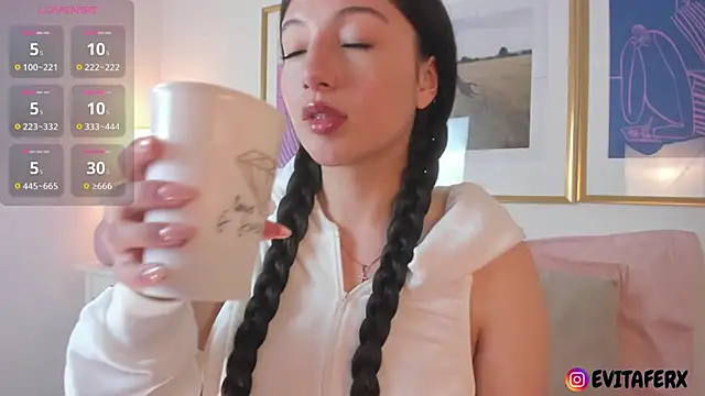 Eva depp online show from September 22, 1:53 pm