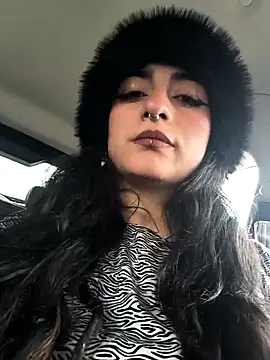 Lila Desiree online show from November 2, 8:12 pm