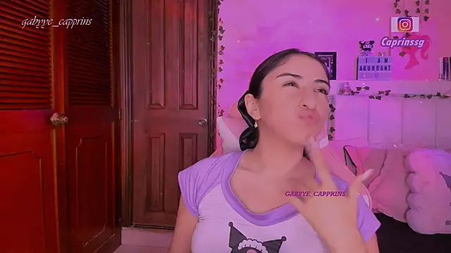 gabyye capprins online show from March 4, 12:17 am