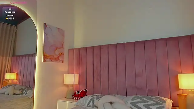 SweetGirl       online show from November 20, 11:55 am