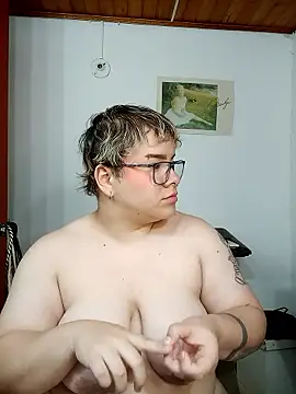 amalia love online show from January 8, 4:00 pm