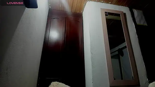 Nenita Hot  online show from October 4, 4:29 am