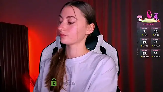 lady curls online show from February 14, 11:18 pm