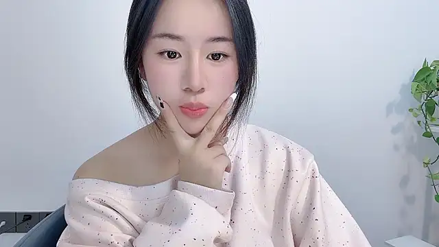 chloe-01 online show from January 17, 1:51 pm