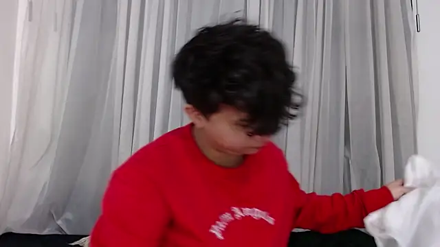 Im Milan Rs online show from November 4, 3:33 am