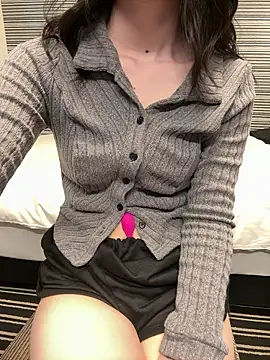 Mei 0906 online show from May 18, 4:00 am