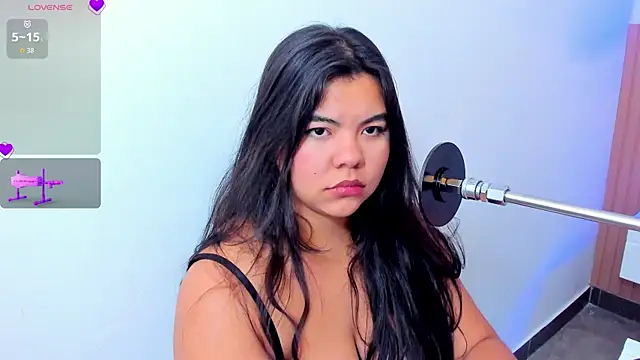 klhoe boobs online show from December 18, 4:06 am