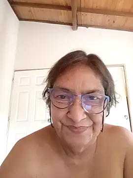 Snapshot of florecita69 chatting on October 23, 4:02 pm florecita69 online show from October 23, 4:02 pm