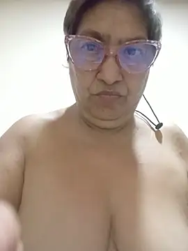 florecita69 online show from July 31, 2:34 am