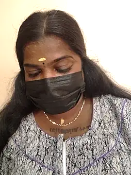 Snapshot of sulekha-mallu chatting on September 10, 4:23 am sulekha-mallu online show from September 10, 4:23 am