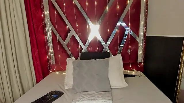 MicaelaHot  online show from February 10, 3:53 am