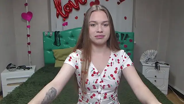 LaraPika online show from October 9, 5:06 pm