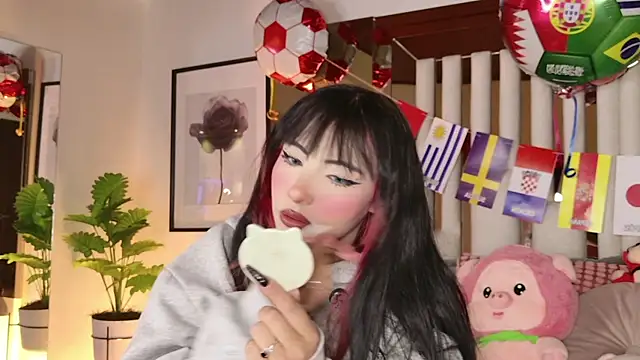 Kitty Eliffe online show from June 18, 10:58 pm