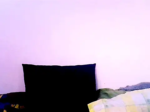 Mysterylady143 online show from December 14, 8:03 pm