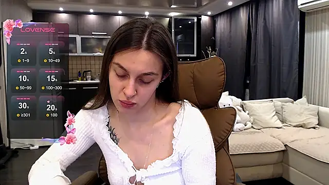 Doll Jasmine  online show from March 20, 2:11 pm