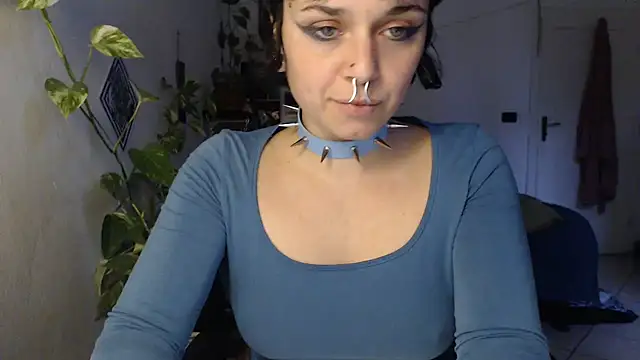 metamorphosiskin online show from November 15, 3:24 pm