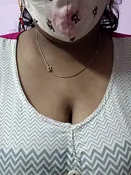 mallu-sumi online show from November 19, 5:46 pm