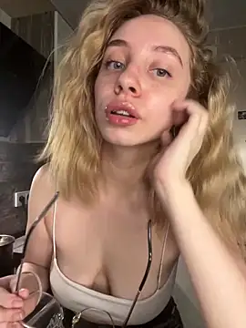 Kitty Katrine online show from February 9, 2:08 pm