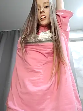 beautiful angel online show from February 28, 10:53 pm