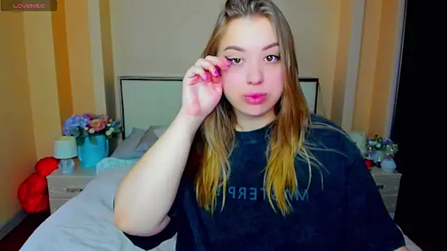 AlexissM online show from November 9, 4:52 am