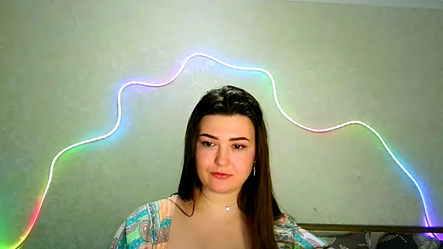 SeductiveTati online show from December 20, 3:43 am