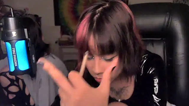 Liv Alt online show from May 16, 11:26 pm