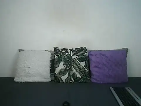 Thickqueenxxx online show from October 27, 6:09 am