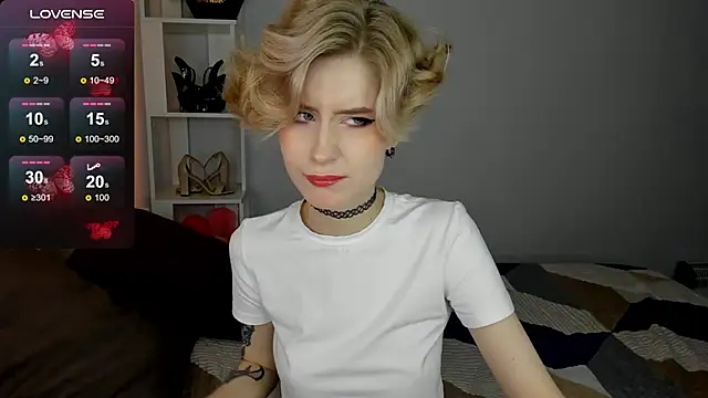 Snapshot of Angel_Jules chatting on September 18, 12:42 am Angel Jules online show from September 18, 12:42 am