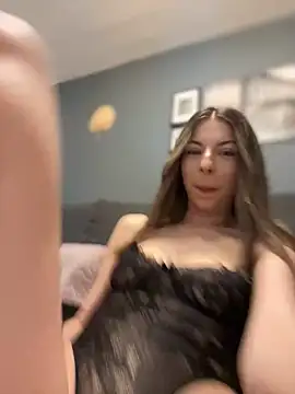 Mia Ethan online show from September 11, 5:02 pm