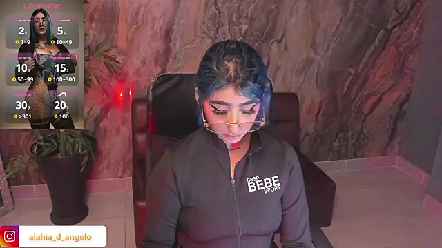 Alahia Dangelo online show from March 8, 2:21 pm