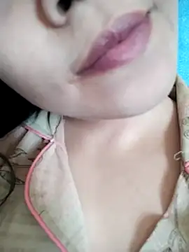 Anki-doll online show from March 22, 8:42 am