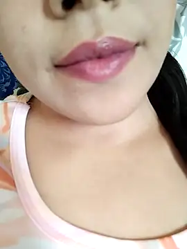 Anki-doll online show from October 13, 9:01 am