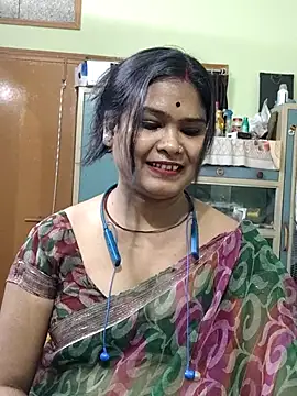 yoursweety09 online show from April 14, 2:17 pm